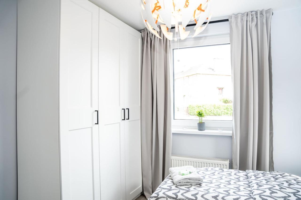 Luxurious Two Bedroom Apartment With Private Parking Perth Exterior photo